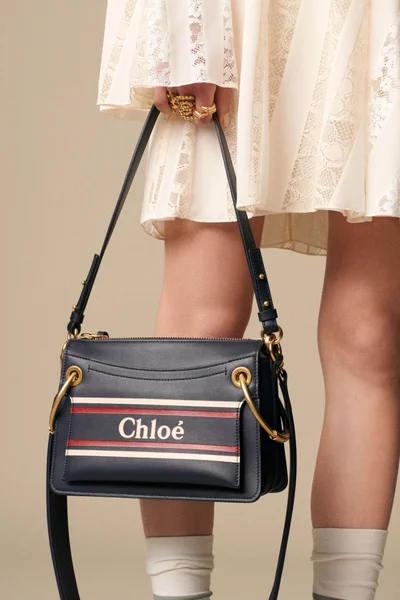 Look 15